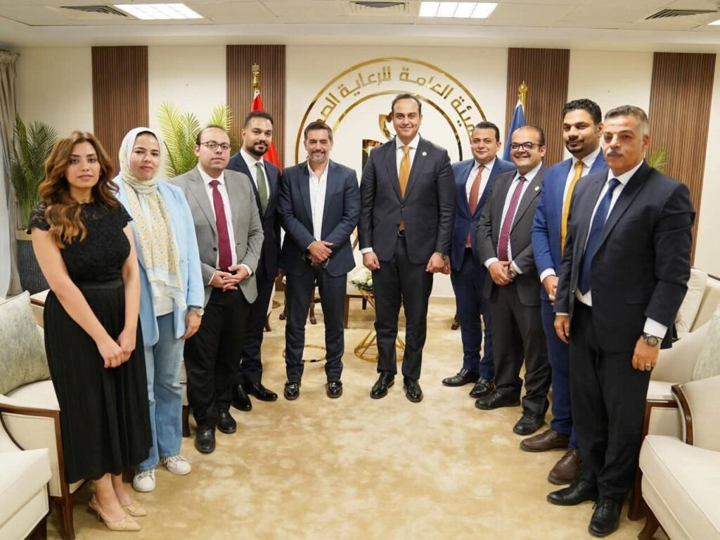 fb_img_1757844426304169706949024248367-1024x768 استكمالًا لاستراتيجية الدولة لجذب الكفاءات الطبية المهاجرة..• هيئة الرعاية الصحية تطلق منصة وطنية للكشف والتطبيب عن بُعد من خلال الكفاءات الطبية المصرية بالخارج