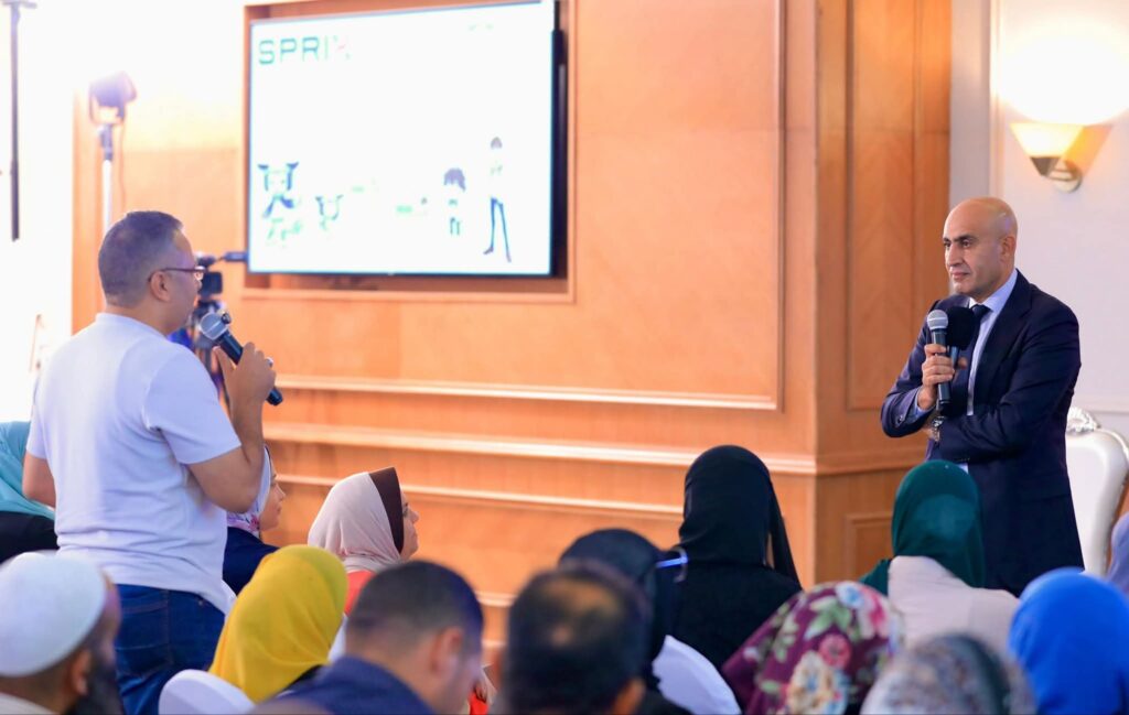 fb_img_17579486878385106824725999849452-1024x649 وزير التربية والتعليم يشهد إطلاق أولى تدريبات مادة البرمجة والذكاء الاصطناعي لمعلمي الحاسب الآلي "المرحلة الثانوية"