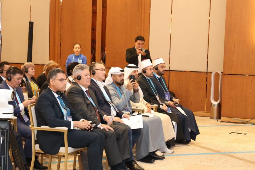 fb_img_17581859883096233383489596601211-1024x682 وزير الأوقاف في القمة الدولية الثامنة لزعماء الأديان العالمية والتقليدية بالعاصمة الكازاخية أستانا