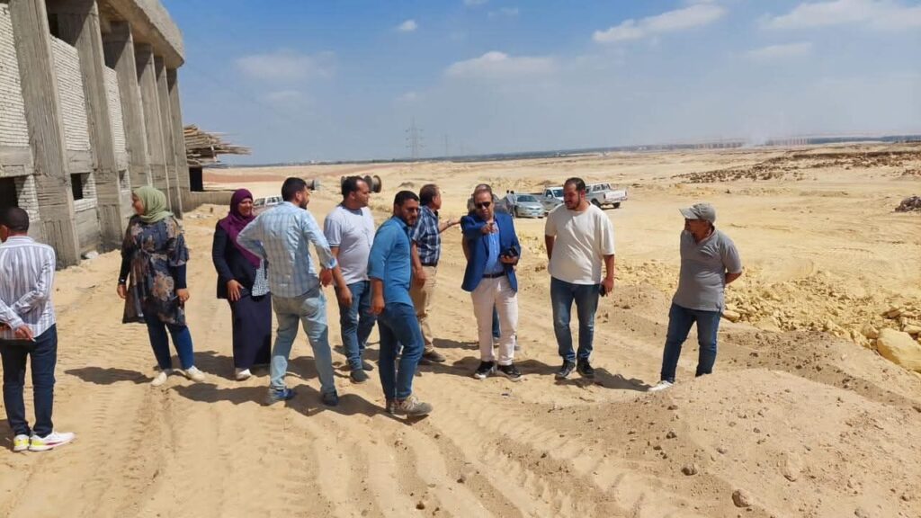 fb_img_17581863715151991277152367188856-1024x576 وزير الإسكان يتابع مشروعات المرافق والكهرباء بالمنطقة الصناعية الثانية بمدينة الفيوم الجديدة