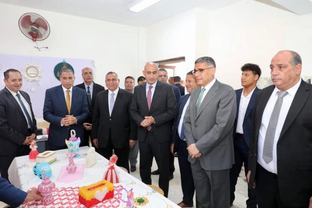 fb_img_17581865612973875492050877788964-1024x683 وزير التربية والتعليم ومحافظ الجيزة يفتتحان ٣ مدارس جديدة بالمحافظة استعدادًا لانطلاق العام الدراسي الجديد