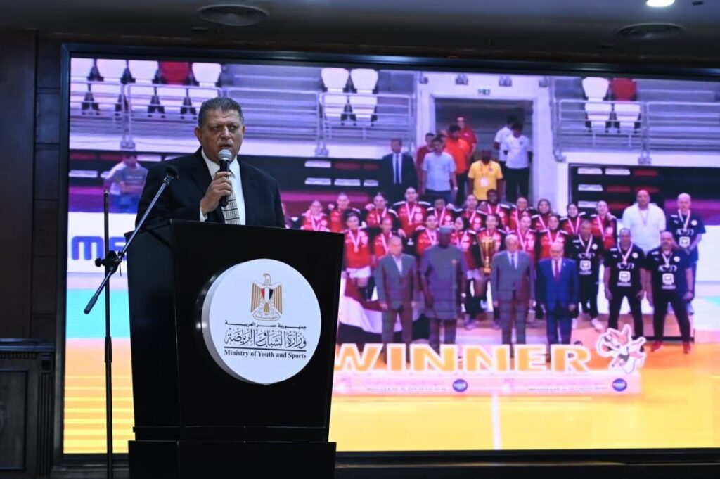 fb_img_17582245216802776469873075467734-1024x681 وزير الرياضة يكرم بطلات مصر لكرة اليد والسلة بعد التتويج ببطولة إفريقيا