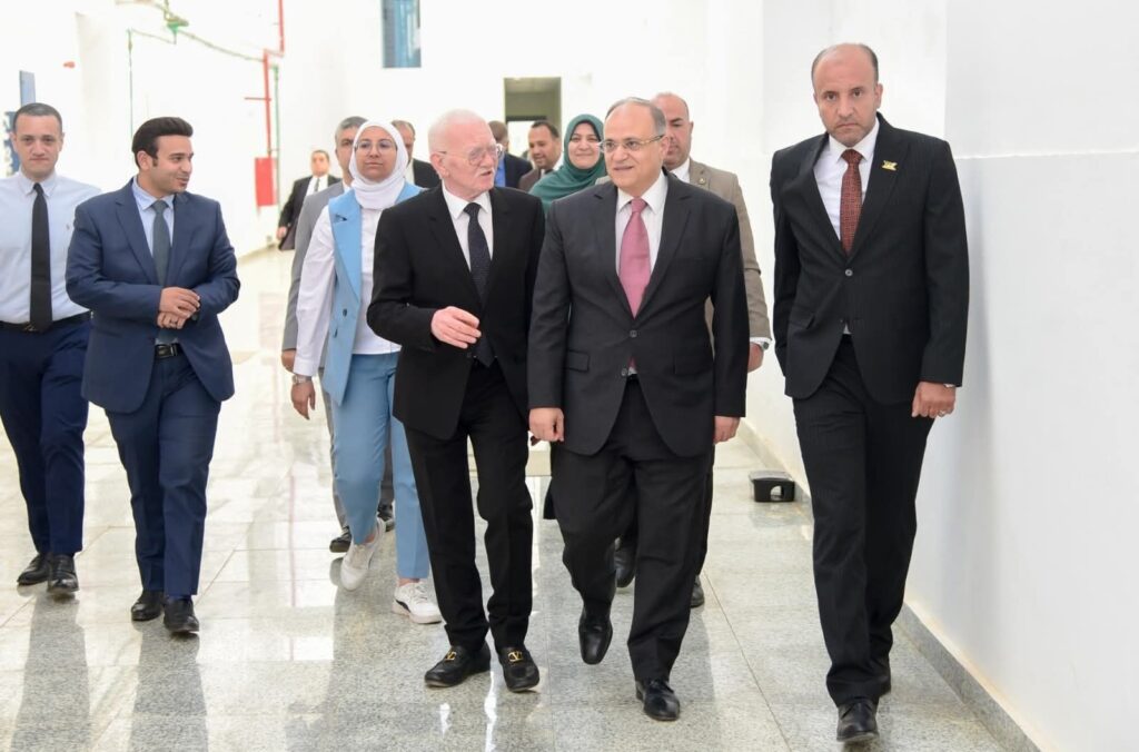 fb_img_17582701998238381484233489218238-1024x676 رئيس هيئة الدواء يزور مصنع وادي النيل أشيتو للصناعات الدوائية.. ويؤكد الالتزام بتعزيز صناعة المستلزمات الطبية محليًا