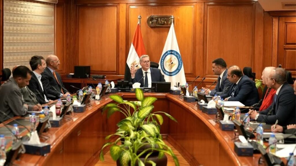 fb_img_17582702932213162103515892104872-1024x576 وزير البترول يلتقي نائب رئيس شركة إكس كاليبر الأسبانية المتخصصة في المسح الجيوفيزيائي للإمكانات التعدينية