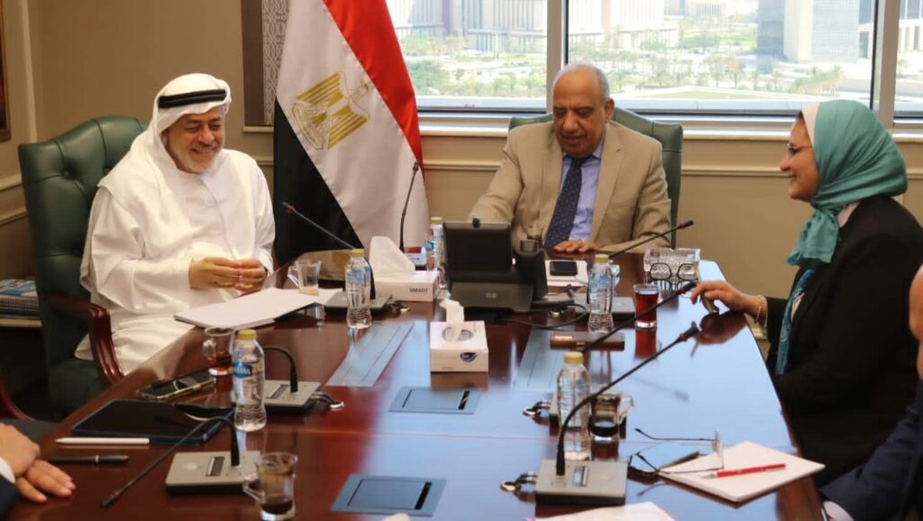 fb_img_17582819495439195930848135701930-1024x578 وزير الكهرباء والطاقة المتجددة يبحث مع شركة "AMEA POWER" الإماراتية زيادة التعاون في مجالات الطاقة المتجددة والتوسع في إقامة المحطات المستقلة لتخزين الطاقة