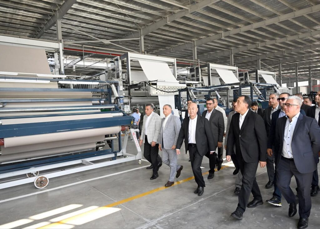 fb_img_17583622775888733993635175095585-1024x732 في أثناء جولته اليوم لافتتاح وتفقد عددٍ من المشروعات بالمنطقة الصناعية بالقنطرة غرب: