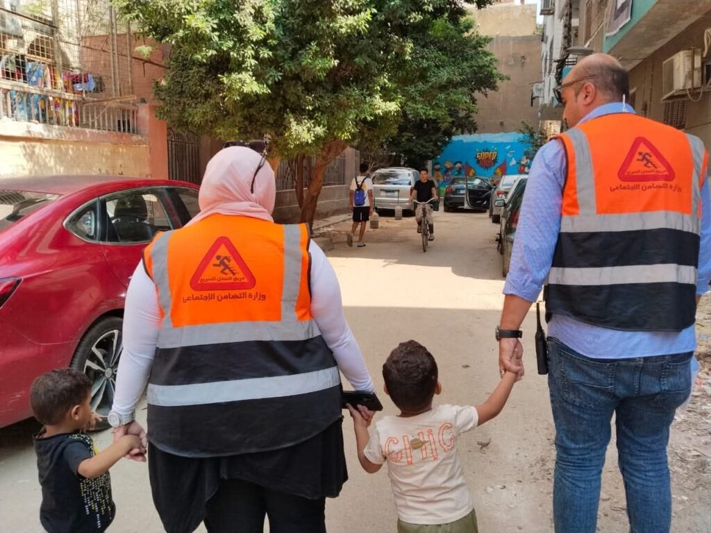 fb_img_17583624172491360093295029054454-1024x768 التدخل السريع يتعامل مع 156 بلاغًا خلال الأسبوع الثانى من شهر سبتمبر لكبار وأطفال بلا مأوى وحالات إنسانية في عدد من محافظات الجمهورية