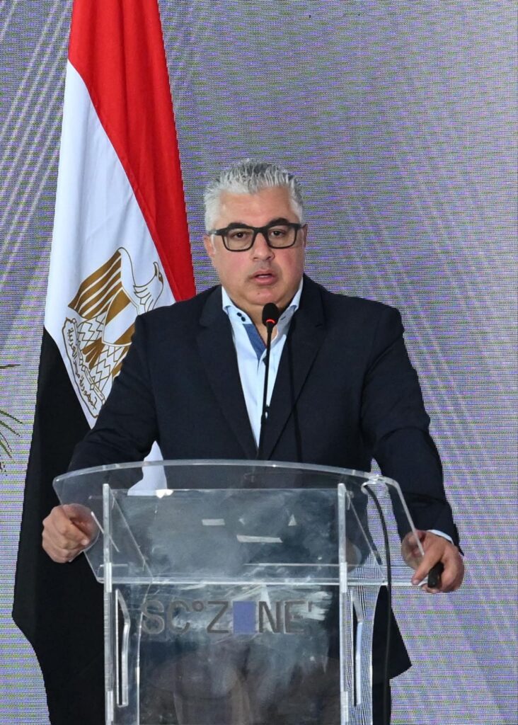 fb_img_17583628567761348067309987434395-732x1024 خلال احتفالية افتتاح عددٍ من المشروعات بـ "القنطرة غرب الصناعية" بحضور رئيس الوزراء: