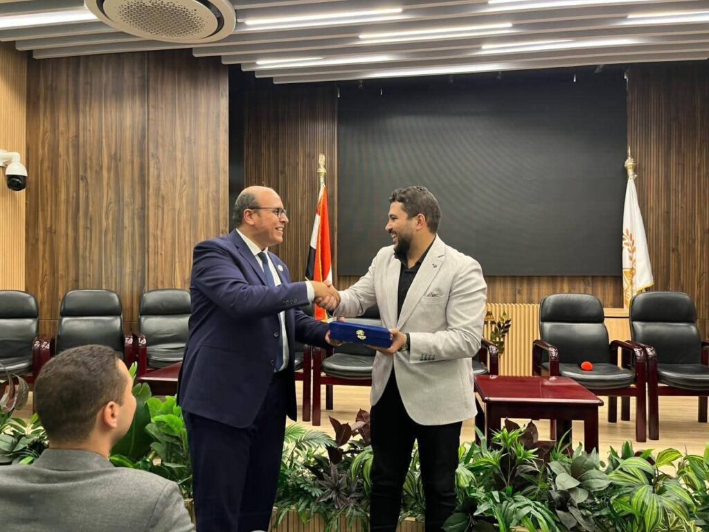 fb_img_17583635798854966339351042237797-1024x768 الاتحاد المصري للكيانات الشبابية يشارك في Discovery Day بجامعة MSA