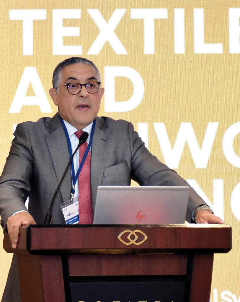 fb_img_17586154261376426937728989758940-813x1024 الهيئة العامة للاستثمار والمناطق الحرة تدعو المؤسسات والشركات الألمانية لتوطين تكنولوجيا ماكينات النسيج في مصر