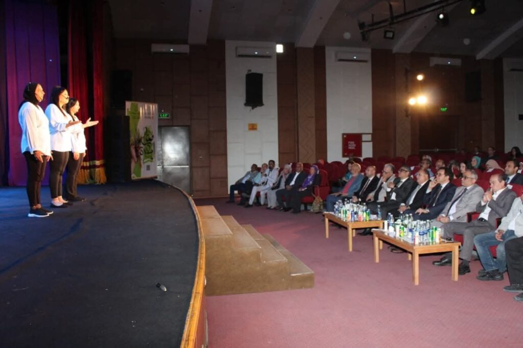 fb_img_17587225130194909341403051183113-1024x682 وزير الثقافة يشهد احتفالية تدشين مشروع “صُنّاع المهارة” لتعزيز دور قصور الثقافة كمنصات للتدريب والتأهيل ونقل الخبرات