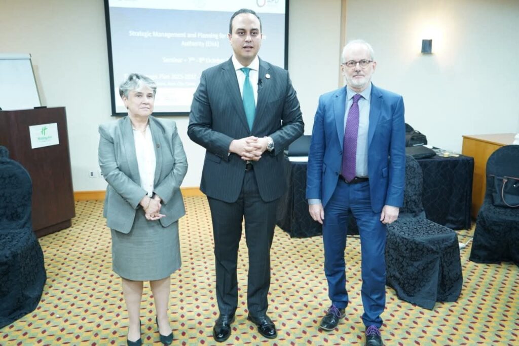 fb_img_17600062942827859991835374947739-1024x682 رئيس هيئة الرعاية الصحية يختتم ورشة عمل النسخة النهائية من استراتيجية الهيئة 2025–2032 بعد عام ونصف من العمل الجاد والتعاون الدولي المثمر لتطوير نموذج صحي مستدام بمعايير عالمية