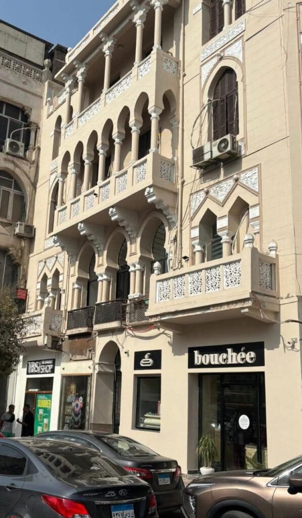 fb_img_176008995814110752771390329132-597x1024 وزيرة التنمية المحلية تتابع مستجدات تنفيذ مشروع تطوير شارع إبراهيم بمنطقة الكوربة بمصر الجديدة بالقاهرة