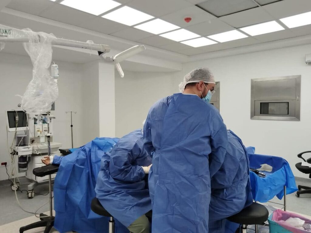 fb_img_176009034141729439187712308317-1024x768 رئيس هيئة الرعاية الصحية: تشغيل وحدتي "الحروق المتكاملة" و"المناظير والجهاز الهضمي" بمجمع الأقصر الطبي الدولي باستثمارات 50 مليون جنيه كأكبر توسع طبي متخصص بالمحافظة