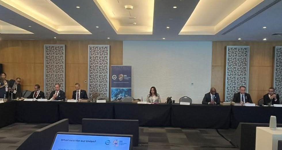 fb_img_176009053940662430773379703626 نشاط مكثف للدكتورة منال عوض خلال مشاركتها في فعاليات المؤتمر العالمي للحفاظ على الطبيعة بدولة الإمارات العربية المتحدة الشقيقة: