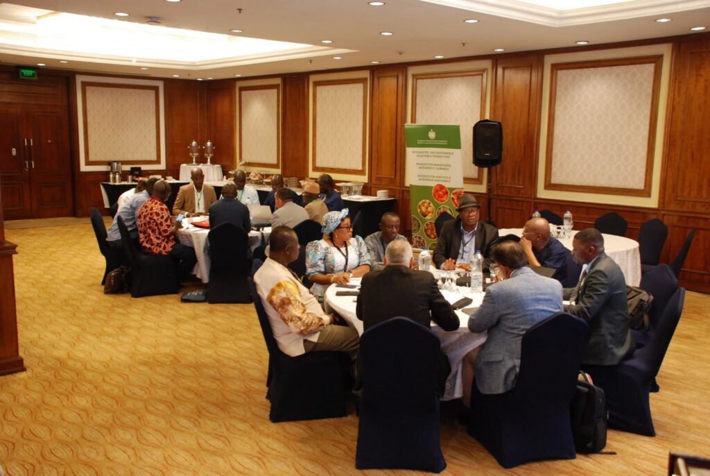 fb_img_17600908327114977905740131967442-1024x686 وزير الزراعة يؤكد دعم مصر الدائم للأشقاء من دول القارة السمراء● الزراعة" تعلن توصيات المشاركون في منتدى الأرز الأفريقي بالقاهرة