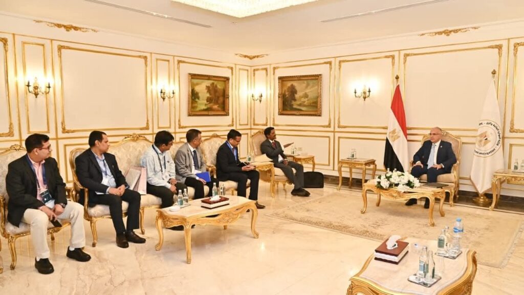 fb_img_17602950271898170163293471298673-1024x577 الدكتور سويلم يلتقي وكيل وزارة الموارد المائية الهندي ضمن فعاليات "أسبوع القاهرة الثامن للمياه"