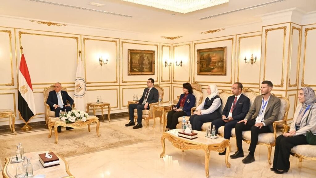 fb_img_17602950294981838526827690493463-1024x576 الدكتور سويلم يلتقي وكيل وزارة الموارد المائية الهندي ضمن فعاليات "أسبوع القاهرة الثامن للمياه"