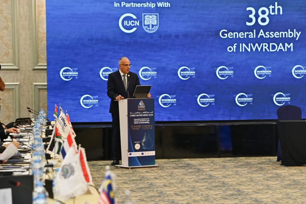 fb_img_17603533522986865570007025408439-1024x682 الدكتور سويلم و وزير المياه الأردنى يفتتحان "الإجتماع الثامن والثلاثين للشبكة الإسلامية لتنمية وإدارة مصادر المياه ضمن فعاليات "أسبوع القاهرة الثامن للمياه"