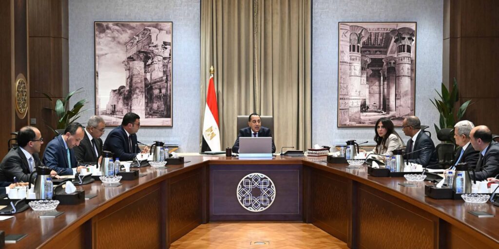 fb_img_17603542354276124663565518995432-1024x512 رئيس الوزراء يتابع موقف تنفيذ وتشغيل محطات تحلية المياه في شمال سيناء