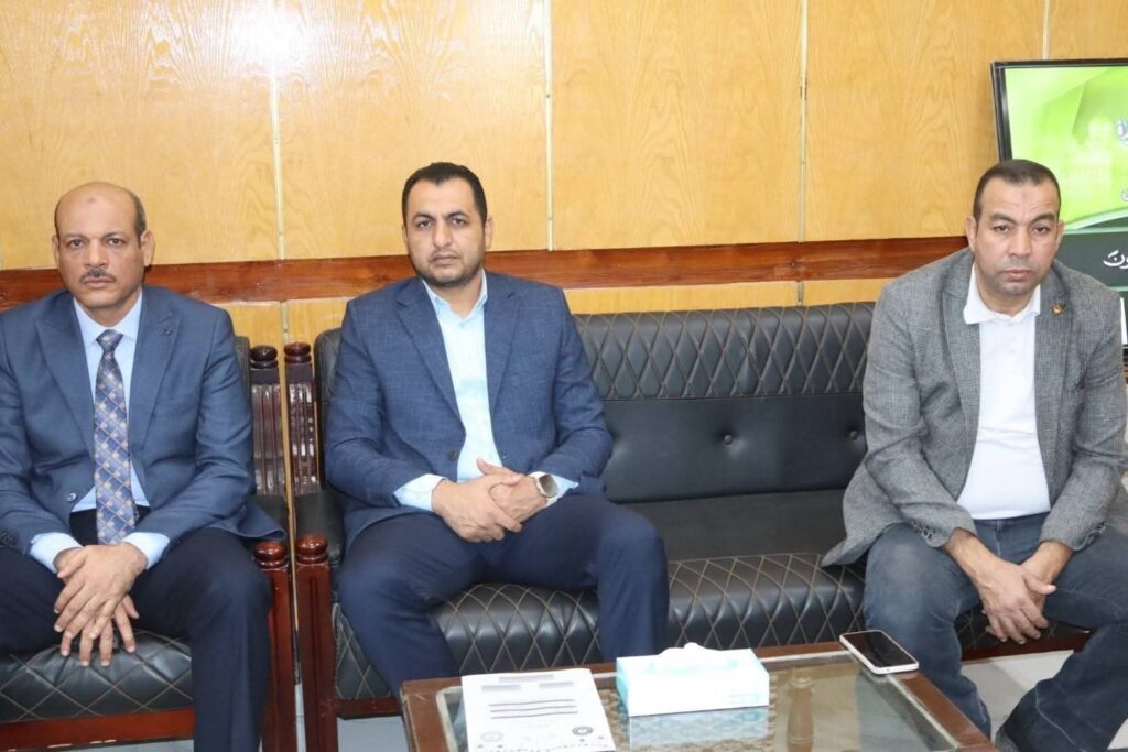 fb_img_17603566138165855247897996965260-1024x683 تنفيذًا لتوجيهات مجلس جامعة الأزهر...كلية اللغة العربية بأسيوط تعقد المجلس الطلابي الأول للاستماع إلى الطلاب وتلبية متطلباتهم