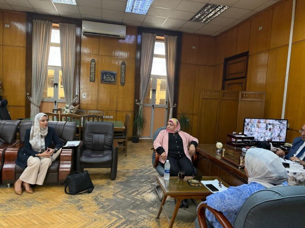 fb_img_17603658324575875236272356065522-1024x768 وزارة الصحة تواصل تفعيل منظومة القوى العاملة الإلكترونية “MANPOWER” بمديرية الشؤون الصحية بالقاهرة