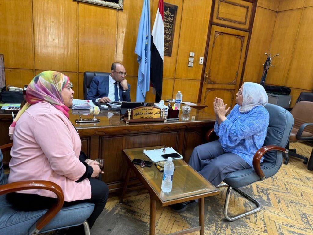 fb_img_17603658348531569892043131913698-1024x768 وزارة الصحة تواصل تفعيل منظومة القوى العاملة الإلكترونية “MANPOWER” بمديرية الشؤون الصحية بالقاهرة