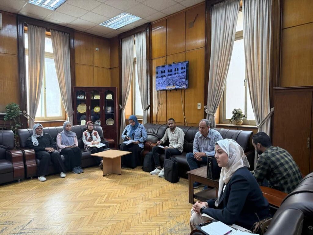 fb_img_1760365837219772828946453954998-1024x768 وزارة الصحة تواصل تفعيل منظومة القوى العاملة الإلكترونية “MANPOWER” بمديرية الشؤون الصحية بالقاهرة