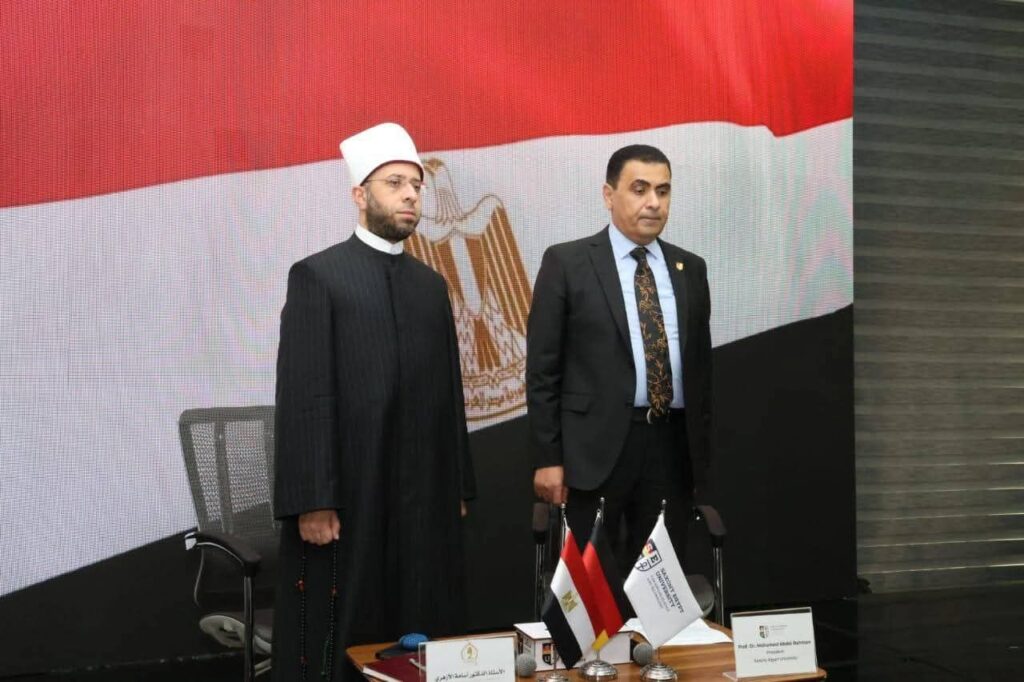 fb_img_17603665020218190291692824004647-1024x682 وزير الأوقاف في ندوة بجامعة ساكسوني مصر: بناء الإنسان لا يكتمل إلا بالعلم والمهارة والوجدان