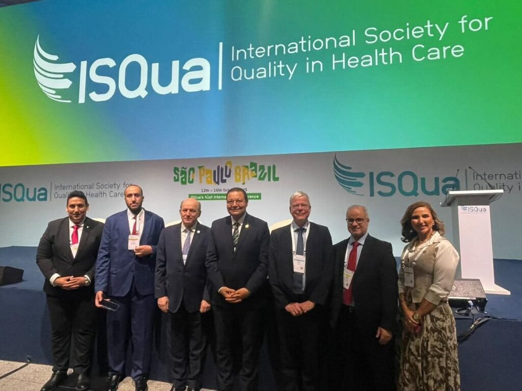 fb_img_17604327412652830055862502818418-1024x768 مصر تتصدر المشهد الإقليمي كمركز للتميز في جودة الرعاية الصحية وبناء نظم الاعتماد في الشرق الأوسط وإفريقيا.