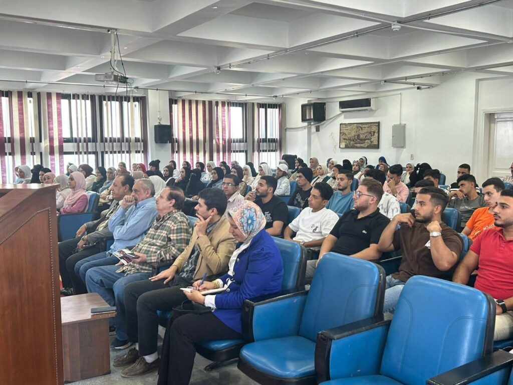 fb_img_17604453847782648773336010145021-1024x768 احتفالا باليوم العالمي للفتاة انعقاد ندوة تثقيفية بعنوان "فتاه اليوم - قائدة الغد "