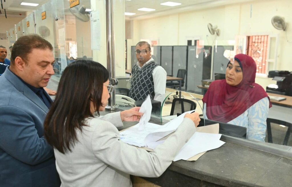 fb_img_17604456287128917539824080634649-1024x655 محافظ البحيرة تتفقد عدد من المشروعات الخدمية بقرية الأبعادية بدمنهور