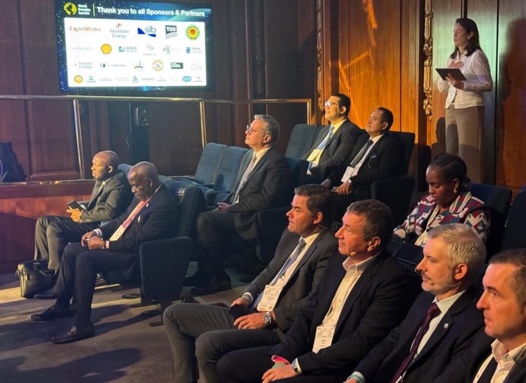 fb_img_17604499981406943152409328174760-1024x746 في القمة العالمية للطاقة بلندن..- وزير البترول والثروة المعدنية: حفر 480 بئرًا استكشافية جديدة باستثمارات 5.7 مليارات دولار