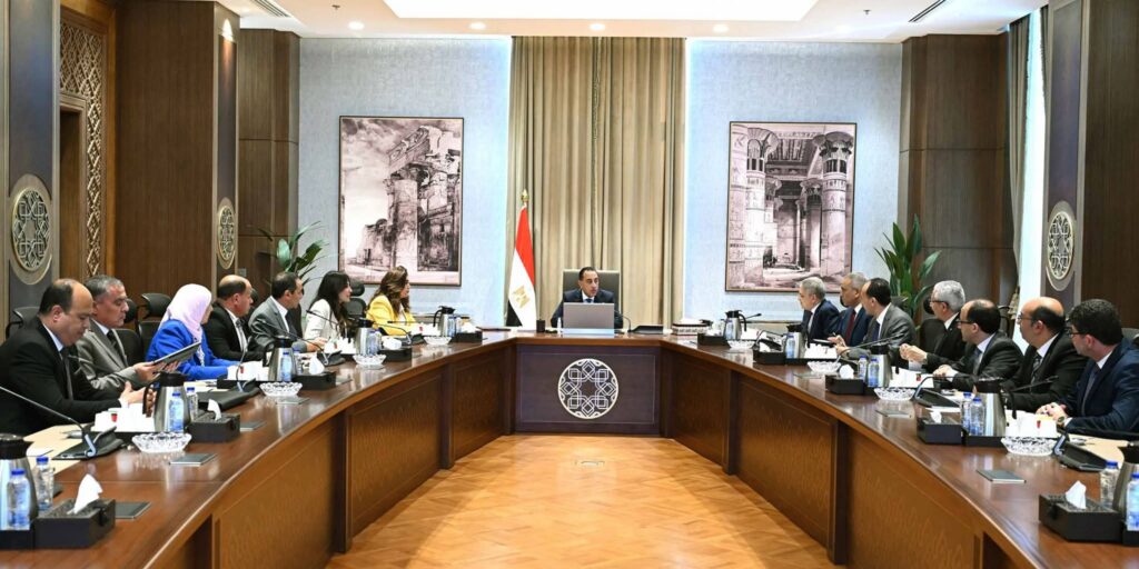 fb_img_17604501956999112179791635187008-1024x512 رئيس الوزراء يتابع الموقف التنفيذي لأعمال تطوير ورفع كفاءة بحيرة البردويل