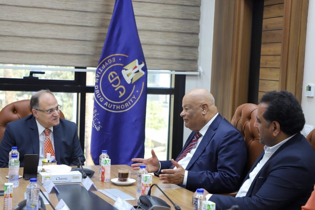 fb_img_17604504371417119991514744436246-1024x682 هيئة الدواء المصرية تبحث مع "شفاء الأورمان" آليات التعاون في مجال التصنيع الدوائي