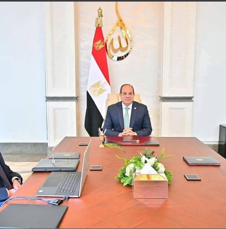 fb_img_17604716849177253624937853392410 نداء الى الاب والقائد السيد الرئيس عبدالفتاح السيسى عمالة المقاول واليومية يناشدون المسئولين أنصفونا بعد سنوات من العمل والخبرة