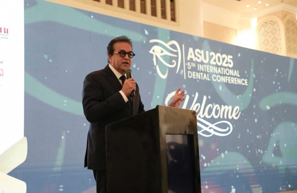 fb_img_17605092000251847104605377904720-1024x666 الدكتور خالد عبدالغفار يشهد افتتاح المؤتمر الدولي الخامس لكلية طب الأسنان بجامعة عين شمس