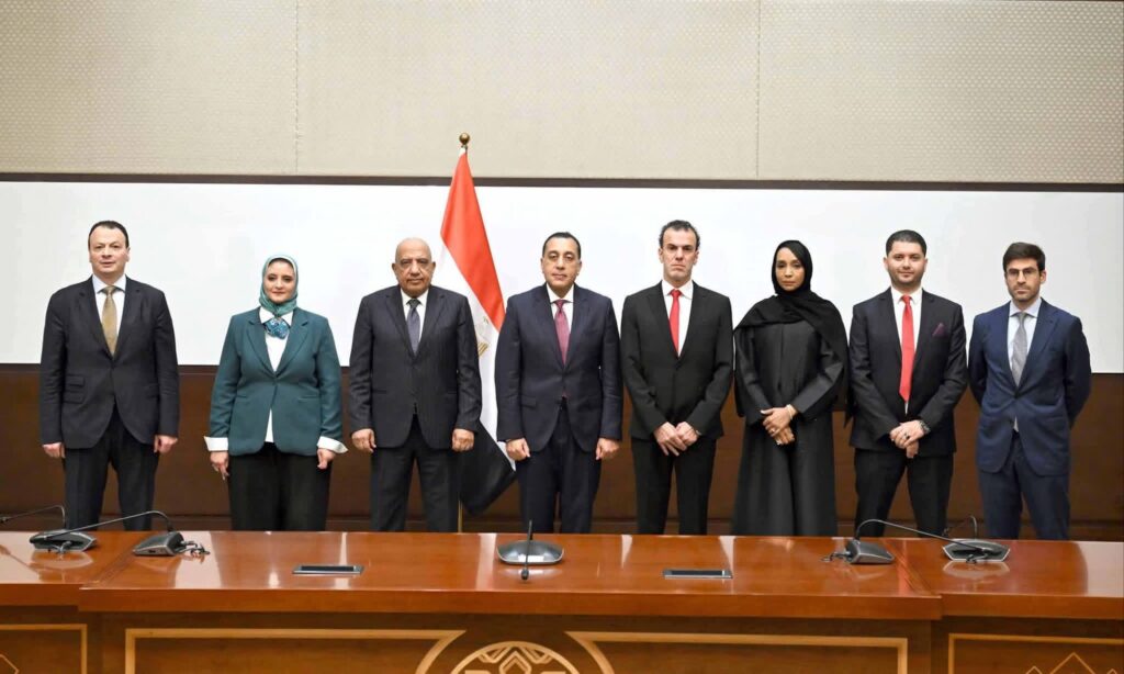 fb_img_17605180525501020793216671363732-1024x614 رئيس الوزراء يشهد مراسم توقيع اتفاقية تعاون بين الشركة المصرية لنقل الكهرباء وشركة "K&K" الإماراتية لتنفيذ الدراسات النهائية لمشروع الربط الكهربائي بين مصر وأوروبا عبر إيطاليا