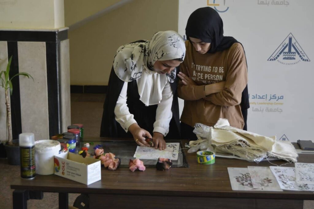 fb_img_1760518066271238625470951906596-1024x682 ختام فعاليات البرنامج التدريبي للطلاب الوافدين بجامعة بنها عن المهارات العامة والشخصية