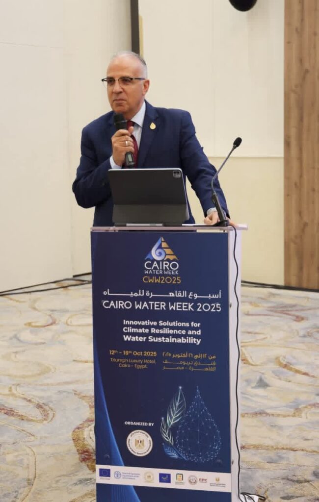 fb_img_17605184093916317356374920359949-650x1024 الدكتور سويلم يشارك في جلسة "حلول مستدامة للساحل الشمالى" التي نظمتها مؤسسة DHI، ضمن فعاليات "أسبوع القاهرة الثامن للمياه"