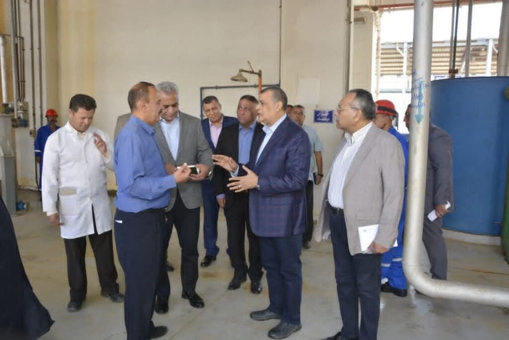 fb_img_17605185802716026226293990468562-1024x683 خلال مرور مفاجيء..•وزير الدولة للإنتاج الحربي يطمئن على سير العملية الإنتاجية بشركة هليوبوليس للصناعات الكيماوية (مصنع 81 الحربي)