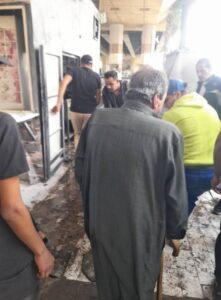 fb_img_17605315970122013094721638485231-221x300 الشاورما اتفحمت..