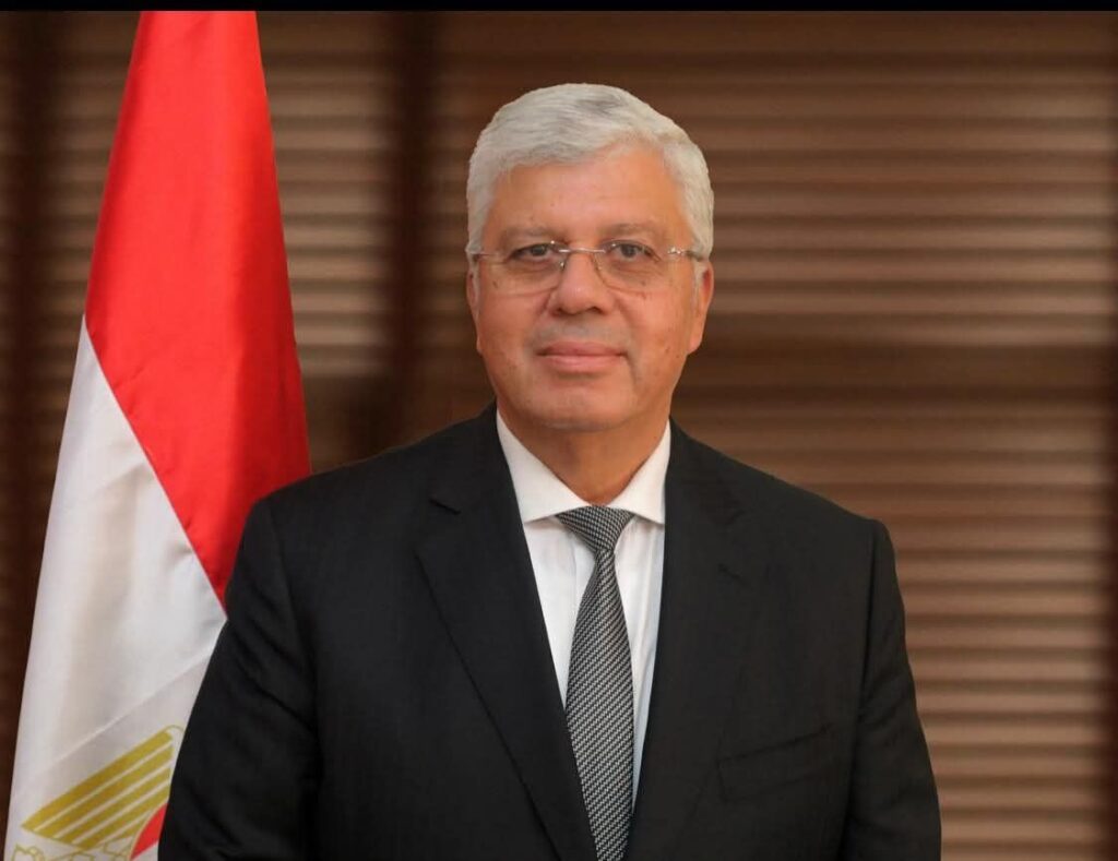 fb_img_17605316052945415776396162135814-1024x789 وزير التعليم العالي: دعم متكامل لتمكين الطلاب من ذوي الإعاقة البصرية في الجامعات المصرية