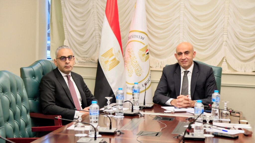 fb_img_1760531968628375310082408639541-1024x576 الوزير يشيد بجهود المديريات التعليمية في ضبط منظومة الأداء داخل المدارس