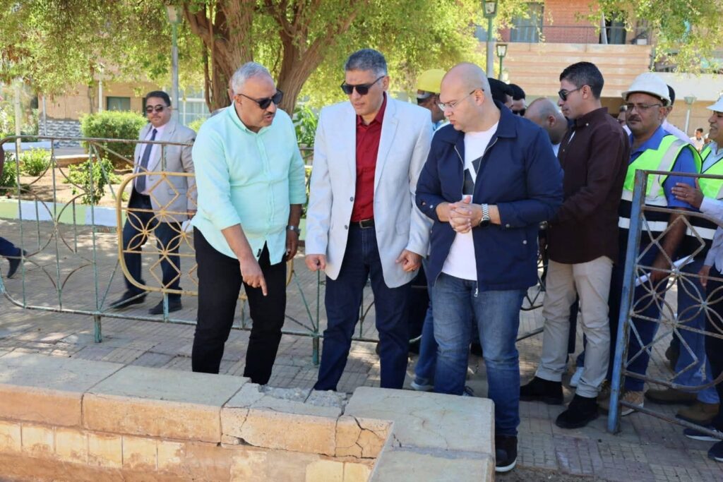 fb_img_17605380605102435207077331973578-1024x683 محافظ الجيزة يتفقد نادي المناجم بالواحات البحرية<br>المحافظ : إنشاء ملعب خماسي وتطوير حمام السباحة ورفع كفاءة المنشآت لخدمة أبناء المركز