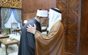 fb_img_17606121552128578311235017905441-300x190 شيخ_الأزهر يستقبل السَّفير الإماراتي الجديد لدى القاهرة ويتمنَّى له التوفيق في أداء مهامه