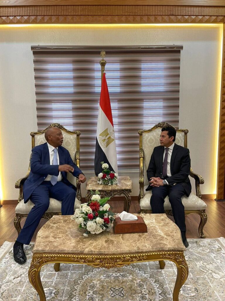 fb_img_17607767340664789495934486373195-768x1024 التقي الدكتور أشرف صبحي وزير الشباب والرياضة صباح اليوم باتريس موتسيبي رئيس الاتحاد الأفريقي لكرة القدم وذلك عقب استقباله بمطار القاهرة الدولي .