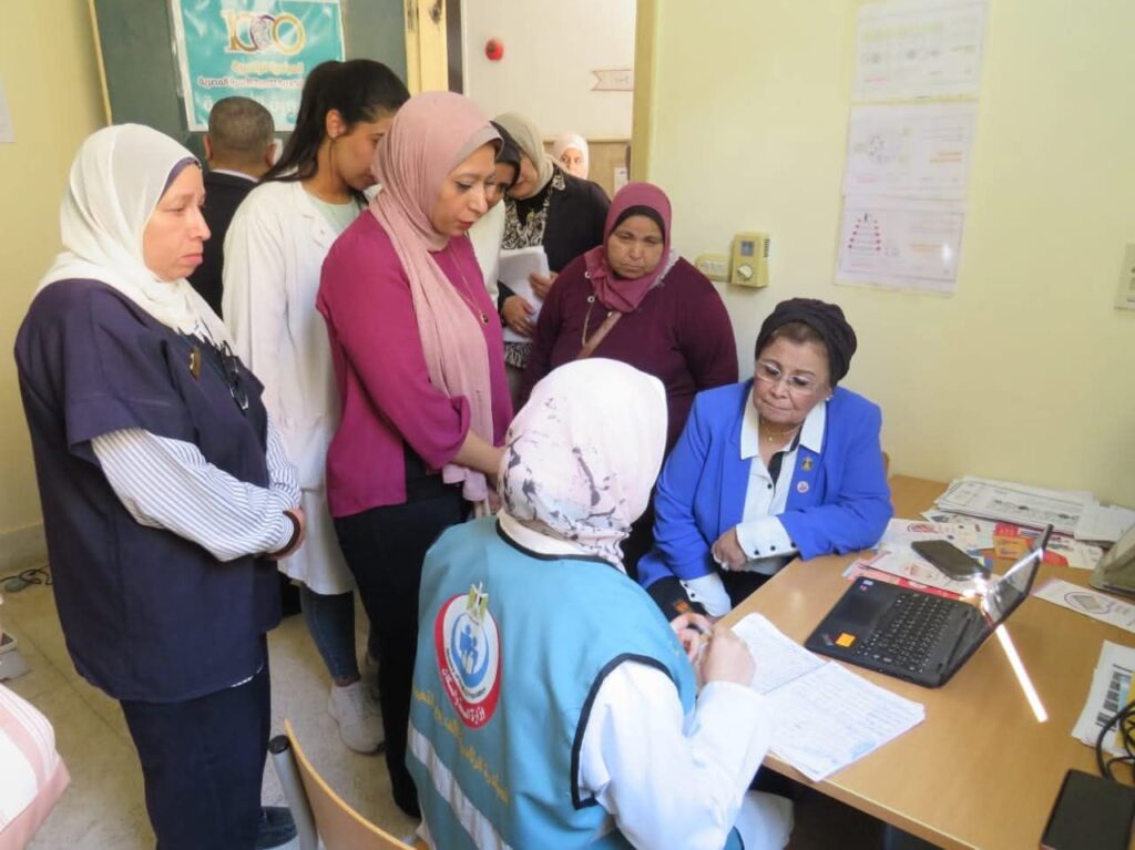 fb_img_17607772470563969792963147885574-1024x767 ضمن جولتها الميدانية في محافظة الإسكندرية..• نائب وزير الصحة تتفقد وحدة طب أسرة الذراع البحري وتعقد اجتماعًا تنسيقيًا لضبط معدلات الولادات القيصرية في الإسكندرية