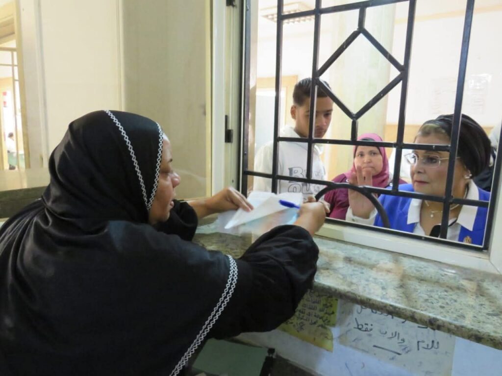 fb_img_17607772506463608117302089901224-1024x767 ضمن جولتها الميدانية في محافظة الإسكندرية..• نائب وزير الصحة تتفقد وحدة طب أسرة الذراع البحري وتعقد اجتماعًا تنسيقيًا لضبط معدلات الولادات القيصرية في الإسكندرية