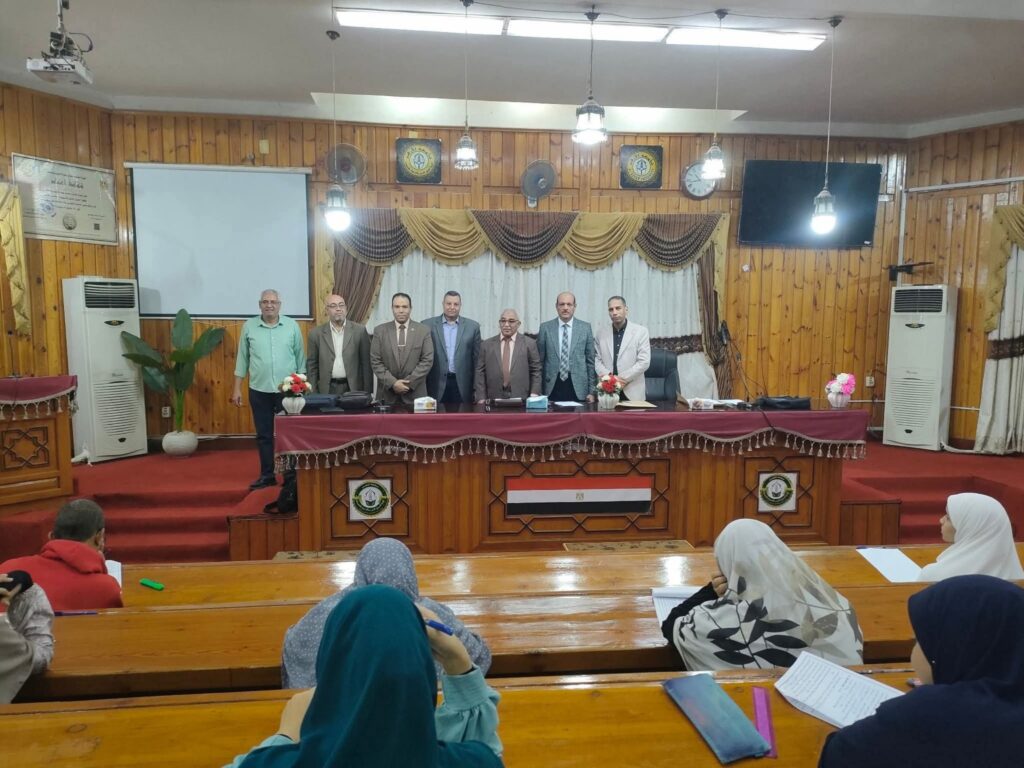 fb_img_1760906061548772671459243692617-1024x768 برعاية رئيس جامعة الأزهر ونائبه للوجه القبلي.. عمداء كليات الفرع يتابعون لجان مسابقة السيرة النبوية بالتعاون مع محافظة أسيوط